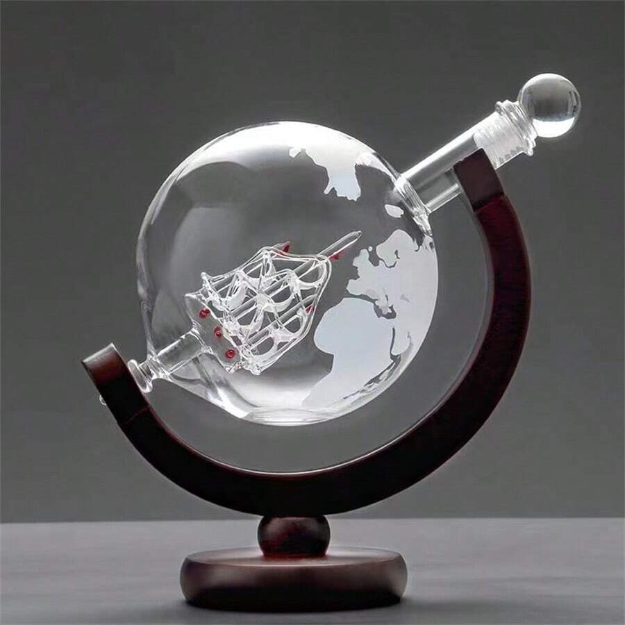 Набор из 1 или 3 декантеров-гл – обзор и цена Decanter Globe Set